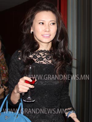 Д.Арвин гишүүний ганц бэр 