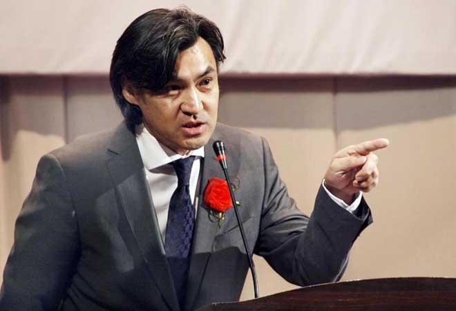 С.Зориг итгэдэг, харин энэ эрхэм шаарддаг гэнэ